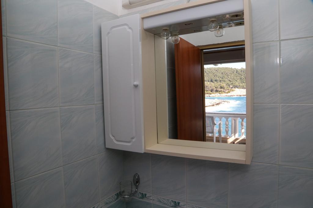 Apartments Dragica Milna  Exterior photo